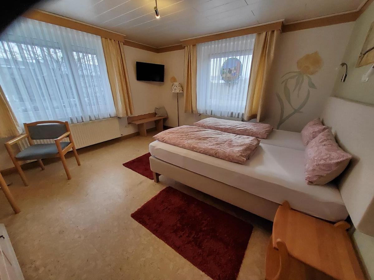 B & B Gaestehaus Schmidt Lichtenberg  Εξωτερικό φωτογραφία