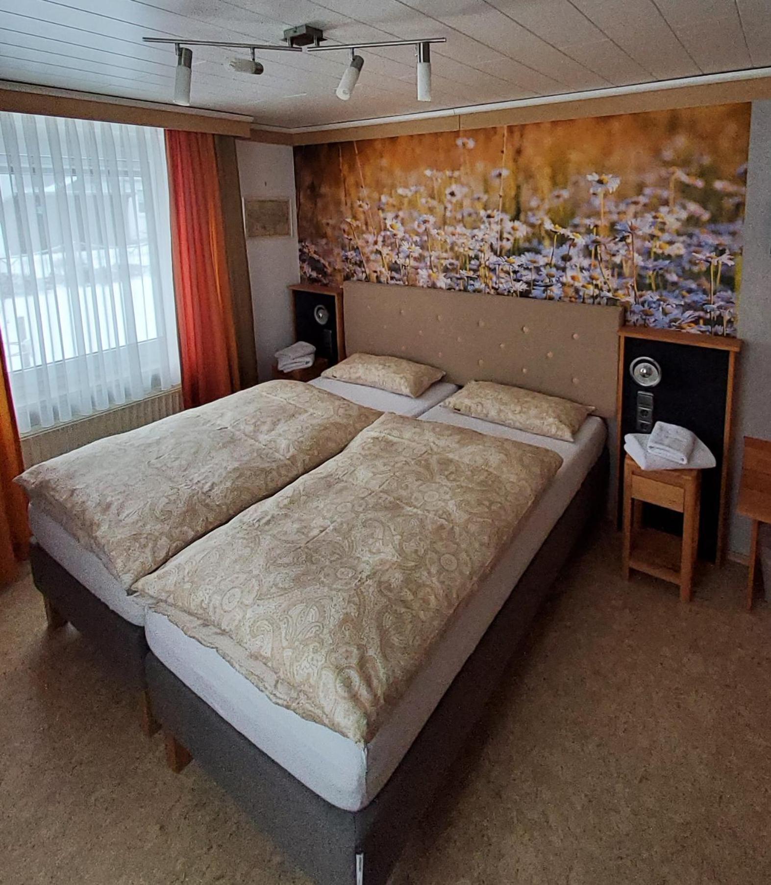 B & B Gaestehaus Schmidt Lichtenberg  Εξωτερικό φωτογραφία
